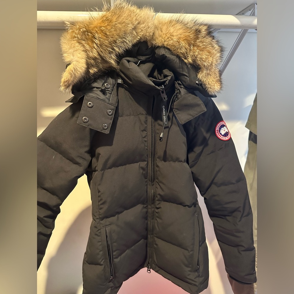 Golden Goose Parka. Fur hood. Amazing condition. Only wore it one season.